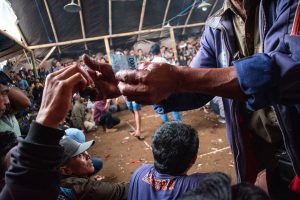 2 intercambio de dinero